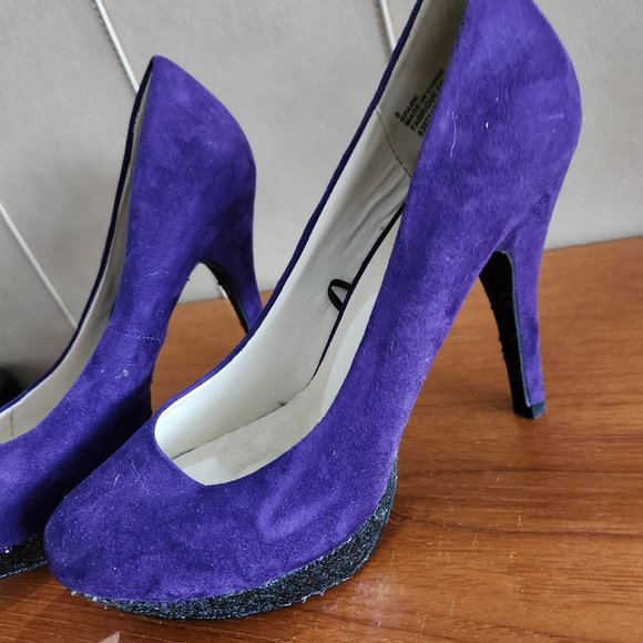 Purple suede glitter women's heels, size 8, GUC - Picture 1 of 4